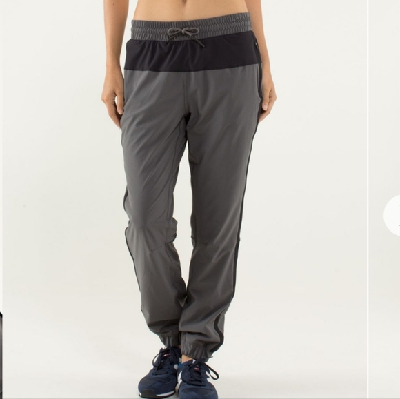 Lululemon Track To Reality Lined Pants Joggers Gym Running Track pants Size 10 - Picture 1 of 14